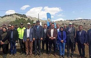 Gölbaşı ilçesinde fidanlar toprakla buluşturuldu