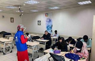 Gönülden gönüle öğreniyorlar