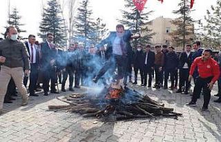 Hakkari’de renkli nevruz kutlaması