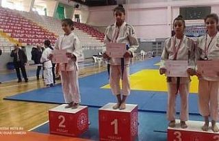 Hakkarili Rojda Türkiye şampiyonu oldu