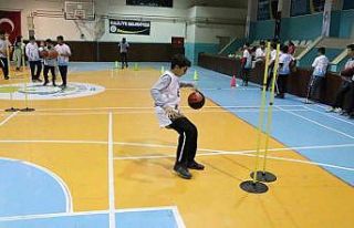 Haliliye’de geleceğin dev adamları yetişiyor