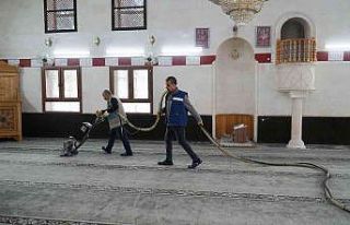 Haliliye’deki camilerde Ramazan hazırlığı