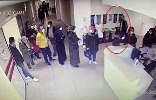 Hastanelerde röntgen çektiren yaşlıları dolandıran...