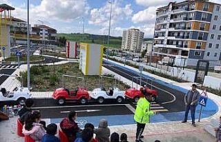 Hatay’da öğrencilere "Temel Trafik Güvenliği"...