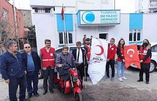 Hayırsever desteği ile engelli aracına yeniden...