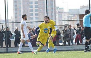 Hem şampiyon hem gol kralı