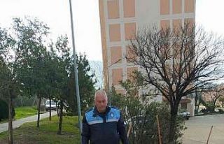Hırsızlar rögar kapaklarını çaldı