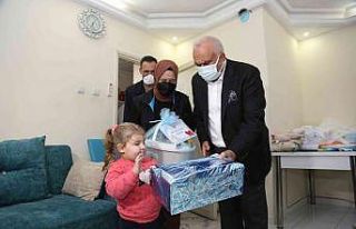 "Hoş Geldin Bebek" projesi ailelerin yüzünü...