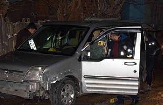 Husumetlisini pompalı tüfekle başından vurdu:...