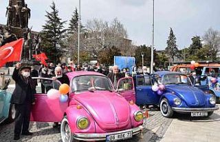 Huzurevi sakinleri vosvoslarla şehir turu yaptı