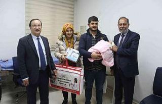 İlk kez bebeklerinin sesini algılayabilecekler