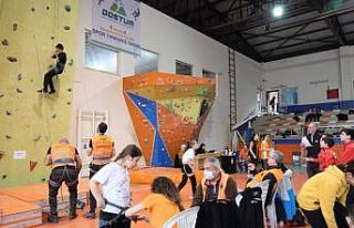 İnegöl’de tırmanış yarışları nefes kesti