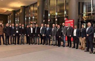 İnşaat ve yapı malzemeleri sektör temsilcileri...