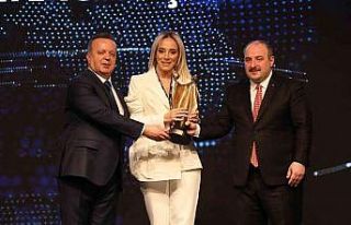 İpek Cıncıkcı’ya, "İhracatın Güçlü...