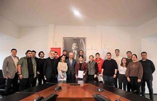 İzmir Ekonomi’den öğrencilere kariyer fırsatı