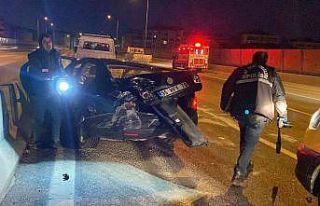 İzmir’de feci kaza: 1 ölü, 2 yaralı