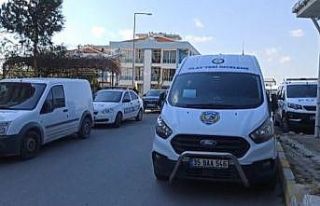 İzmir’de korkunç olay: Önce karısını boğarak...