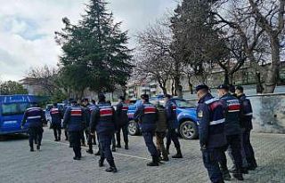 Kablo hırsızlarının izini süren jandarma, suç...