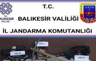 Kaçak kazı yapan 5 kişi yakalandı