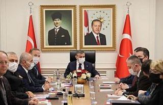Kadına yönelik şiddet konuşuldu