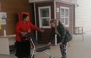 Kadınlar arasındaki kavgada kan aktı