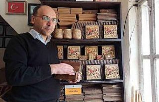Kahramanmaraş’ın simgelerini magnetlere taşıyor