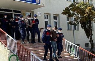 Kapora dolandırıcılığı operasyonunda 5 kişi...