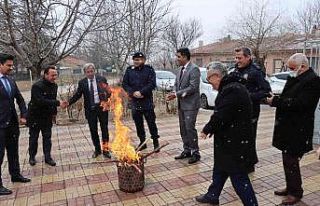 Kar yağışı altından baharı karşıladılar