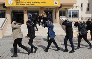 Karaman’da 52 bin kişinin katılımı ile deprem...