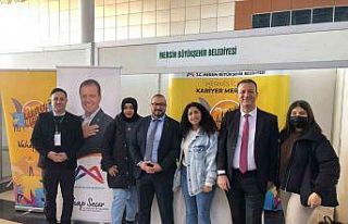 Kariyer Merkezi, bölgesel fuarda üniversitelilerle...