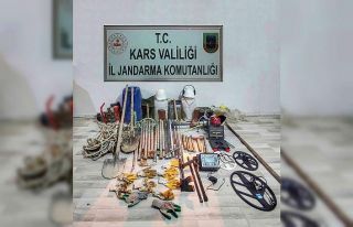 Kars’ta defineciler suçüstü yakalandı