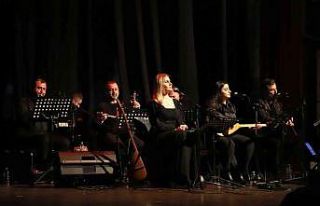 Kartallı dostları Aşık Veysel’i unutmadı