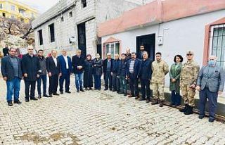 Kaymakam Demir, Şehit Enes Sarıaslan’ın ailesiyle...