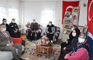 Kaymakam Özay’dan, şehit ailesine ziyaret