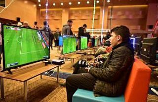 Kepez’de E-SPORFEST  başladı