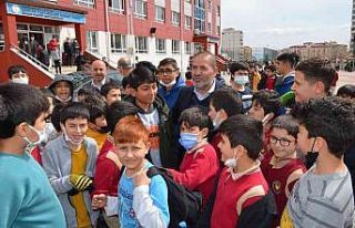 Kervancıoğlu, tecrübesini öğrencilere aktardı