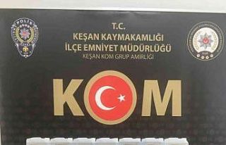 Keşan’da bir otomobil içinde litrelerce etil alkol...