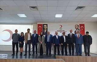Kızılay’da yeni başkan Av.Cemalettin Yavaşcı...