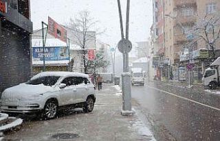 Kocaeli’de kar yağışı etkili oluyor