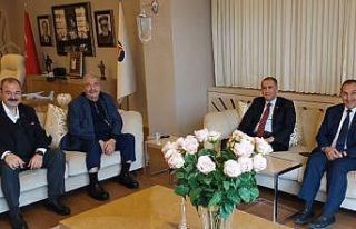 Konukoğlu Ailesi’nden Adıyaman’a öğretmen...