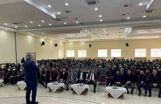 Konya Büyükşehir Belediyesinin Şehir Konferansları...