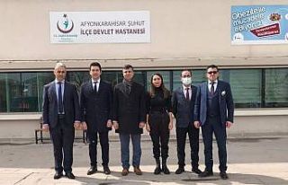 Korkmaz, sağlık çalışanları ile bir araya geldi