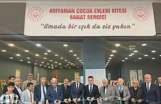 Koruma altında bulunan çocuklardan sergi