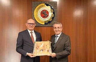 Kosova Ferizaj Belediye Başkanı iş birliği için...