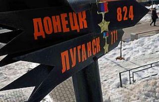 Luhansk’ta ayrılıkçılar Rusya’ya katılmak...