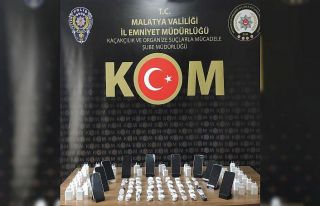 Malatya polisinden sigara kaçakçılığına geçit...