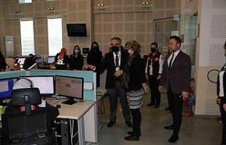 Manisa Büyükşehir Belediyesi sağlık çalışanlarının...