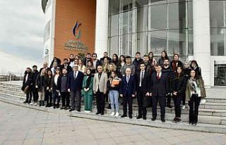 Manisa CBÜ Öğrenci Senatosu ilk toplantısını...
