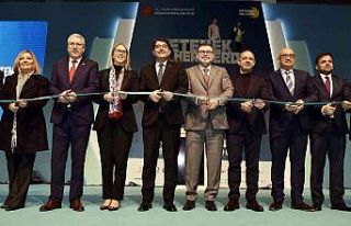 Manisa CBÜ Rektörü Prof. Dr. Ataç EGEKAF 22 açılışına...