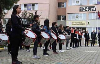 Manisa’daki törenlerde artık en önde onlar yer...